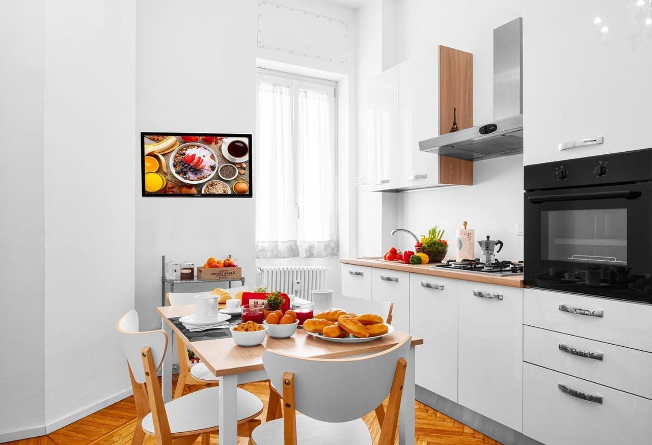3 Bedrooms Apartment Мілан Екстер'єр фото