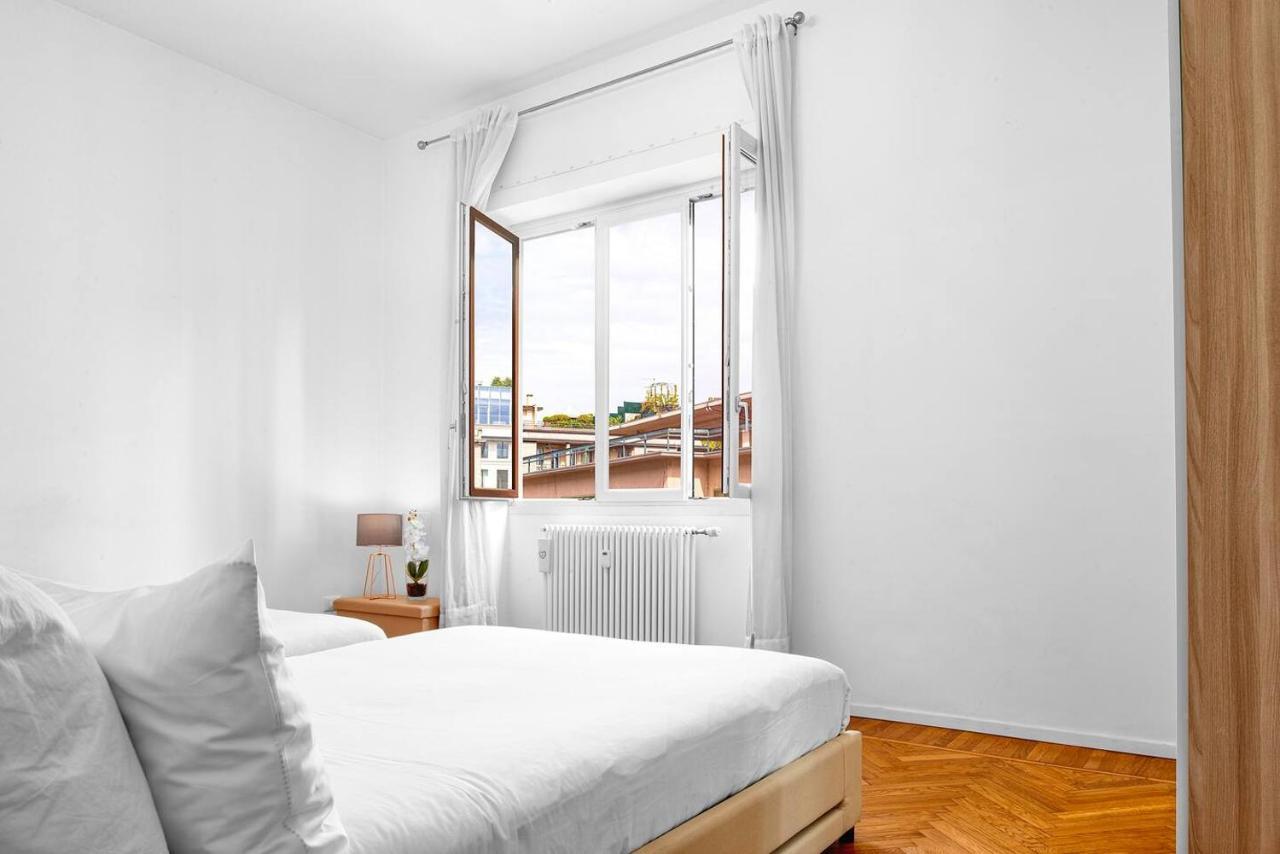 3 Bedrooms Apartment Мілан Екстер'єр фото
